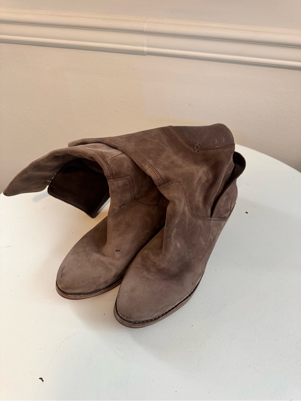 Emu Brown Suede Heeled Ankle Boots